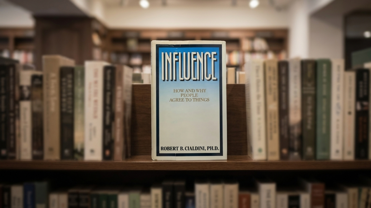 livro-influence-robert-cialdini-pdh-1984 livro-influence-robert-cialdini-pdh-1984